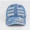 H327adaad29554612a04874f64743f2cbm.jpg_960x960q80.jpg Oversized-Rip Denim Baseball Cap