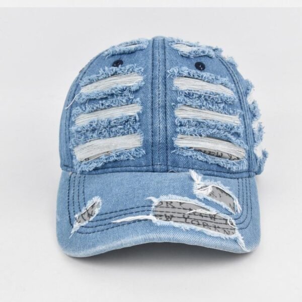 H327adaad29554612a04874f64743f2cbm.jpg_960x960q80.jpg Oversized-Rip Denim Baseball Cap