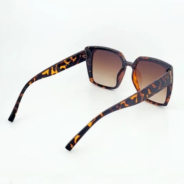 Monument Avenue Oversized Square Sunglasses