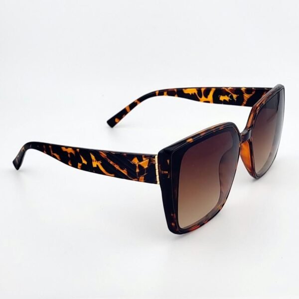 Monument Avenue Oversized Square Sunglasses